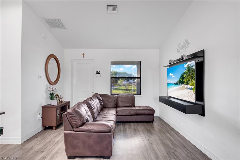 PORT LABELLE - Residential