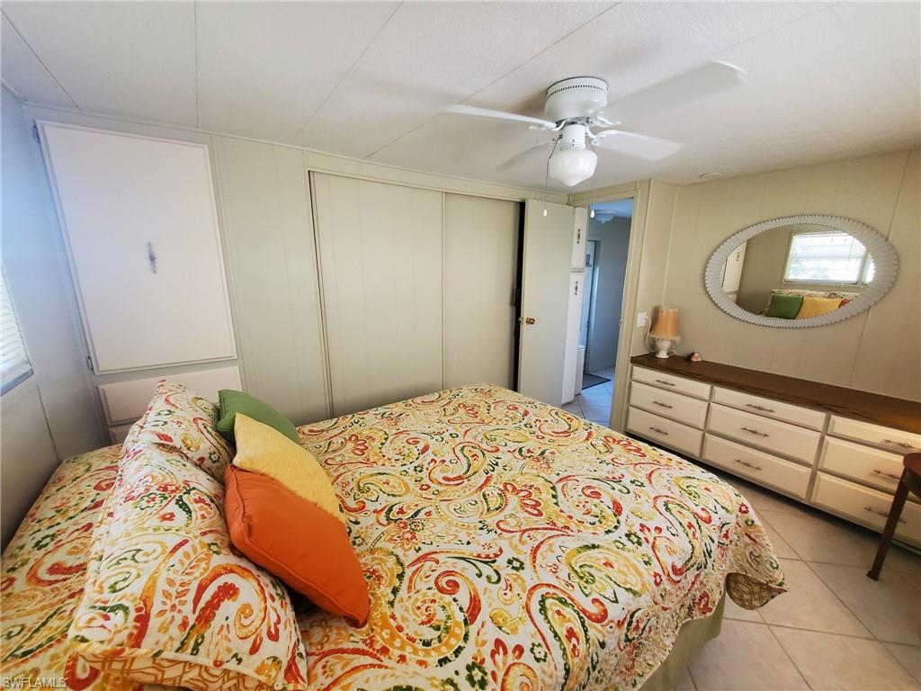 LAZY DAYS MOBILE VILLAGE - Residential