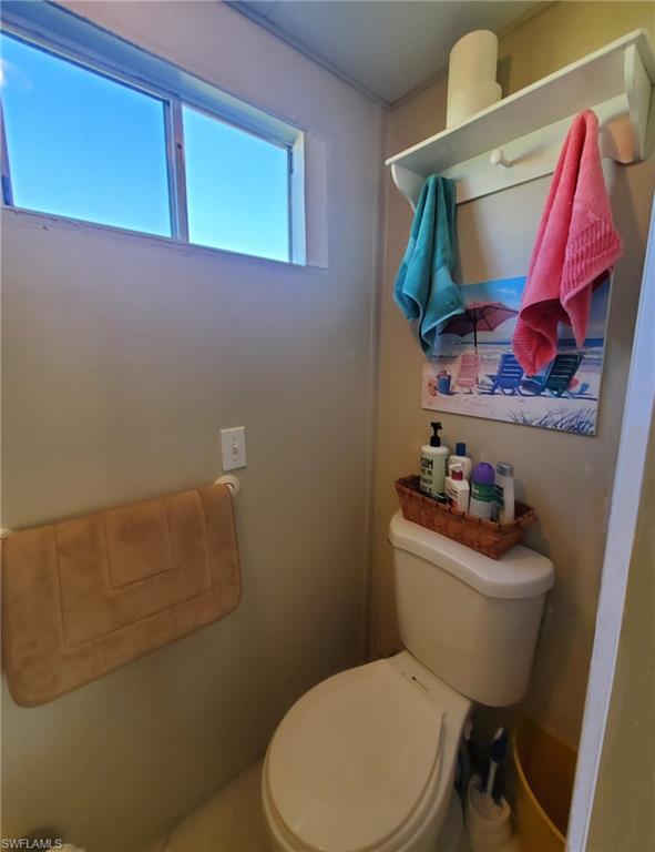 LAZY DAYS MOBILE VILLAGE - Residential