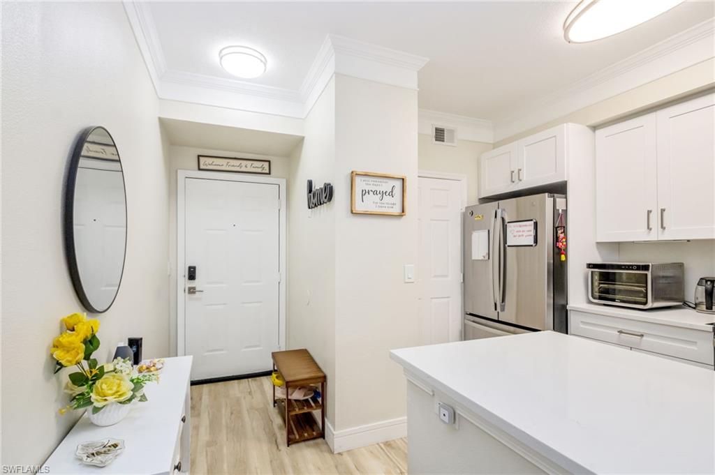 ROYAL GREENS - Residential