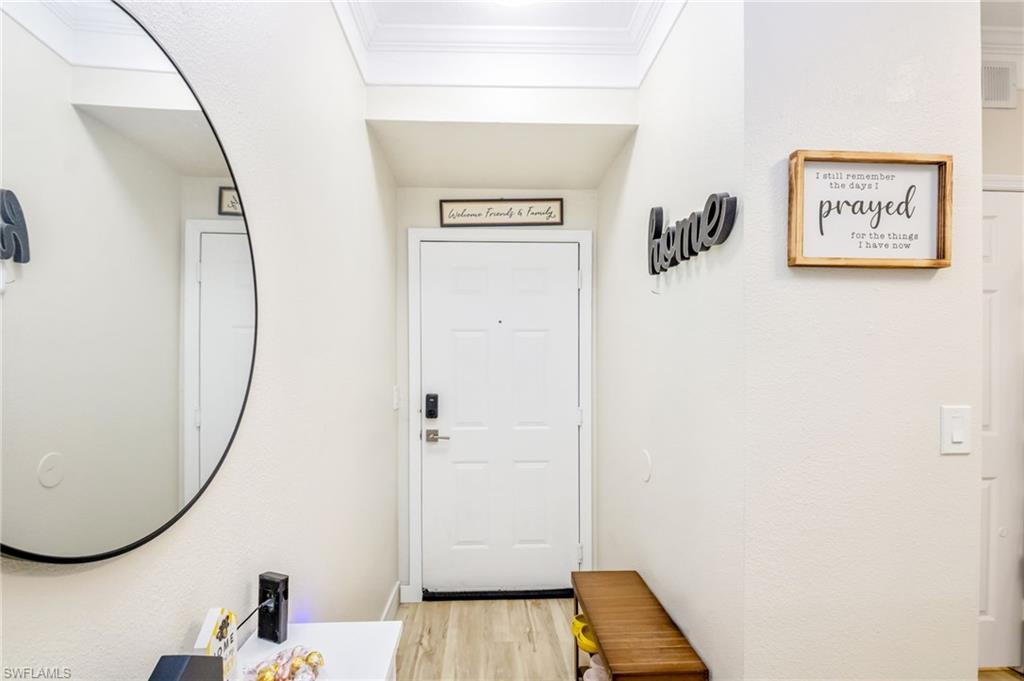 ROYAL GREENS - Residential