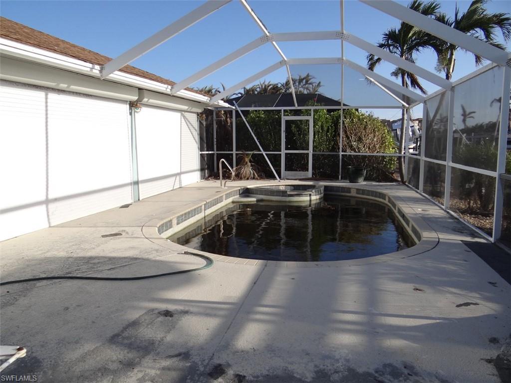 FAIRVIEW ISLES - Residential