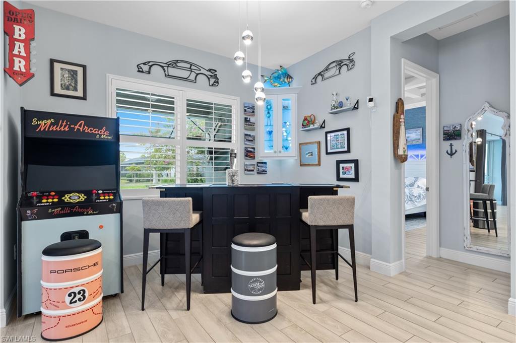 MAGNOLIA ISLES - Residential