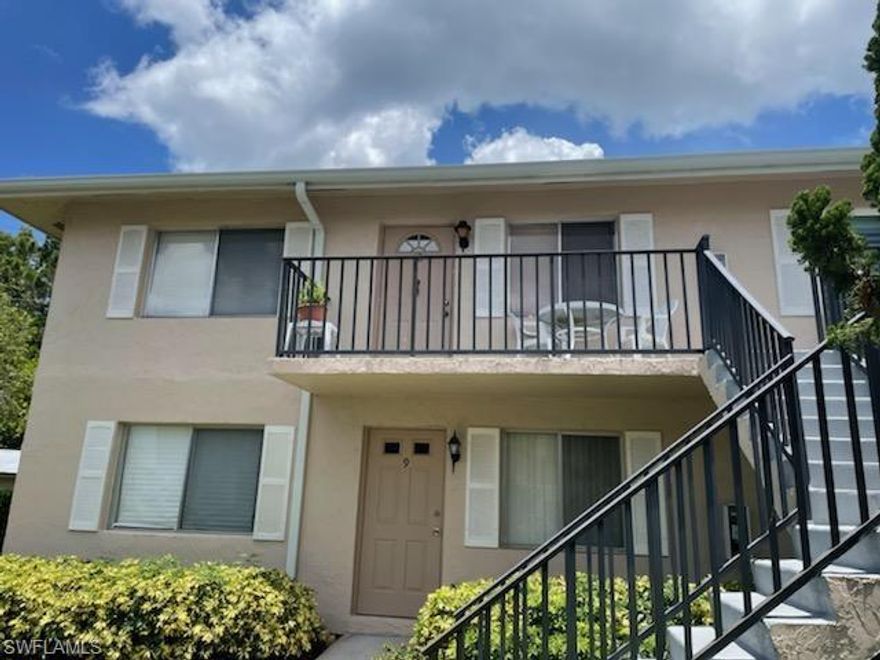 Check out this rarely available end unit condo with low maintenance fees in Sunrise III. Large 2 bedroom/2 bath with screened patio off of the master bedroom comes fully furnished. This community has a beautiful resort style pool area and is only a few minutes from shopping & restaurants in downtown Naples. This home had some minor damage on the screened balcony from the hurricane.  Prime location for your winter retreat or investment property.
