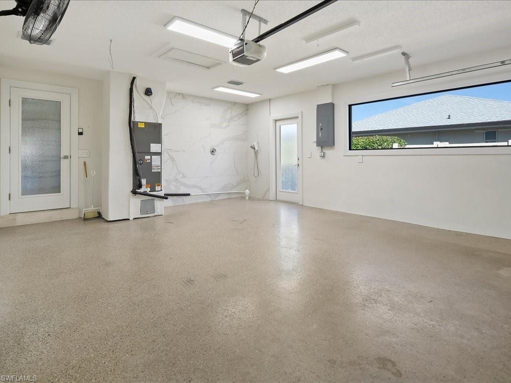 BONITA FARMS - Residential