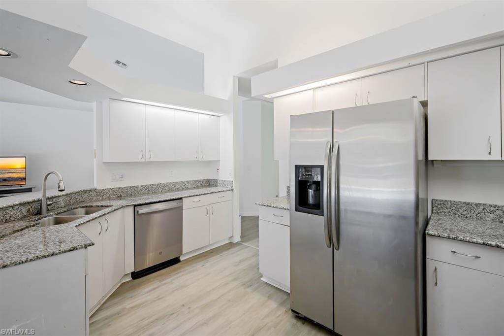 BERKSHIRE LAKES - Residential