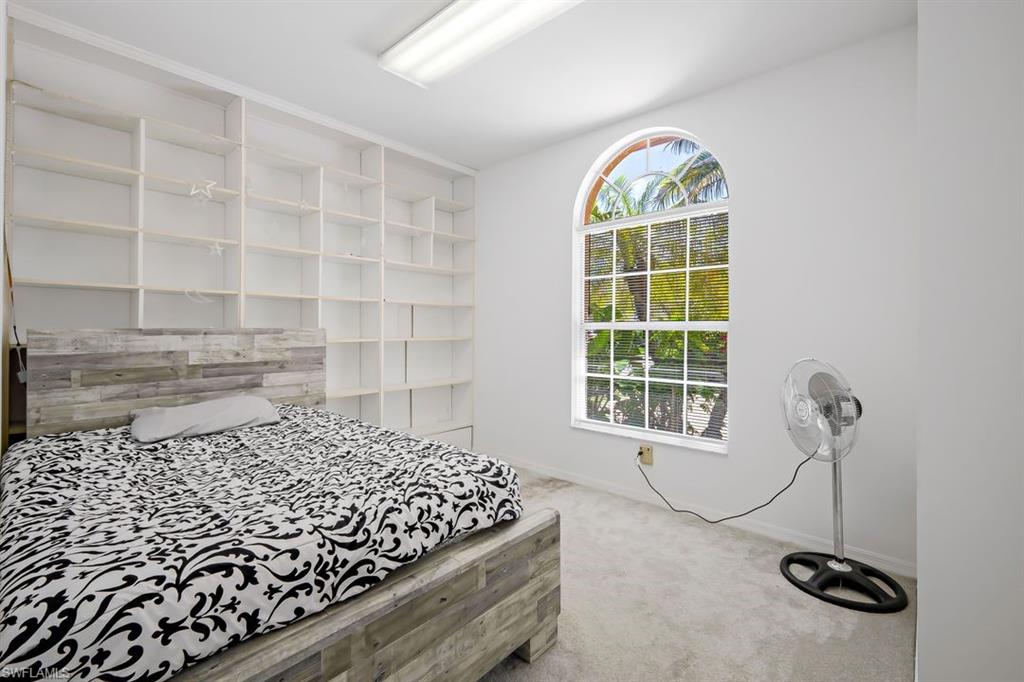 BERKSHIRE LAKES - Residential