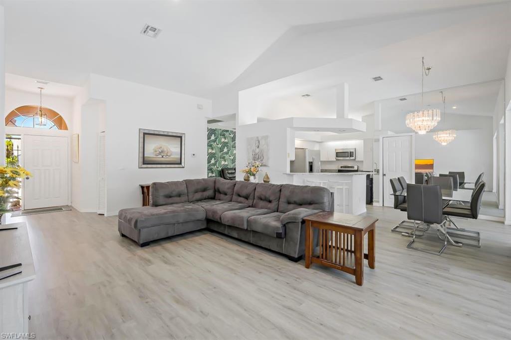 BERKSHIRE LAKES - Residential