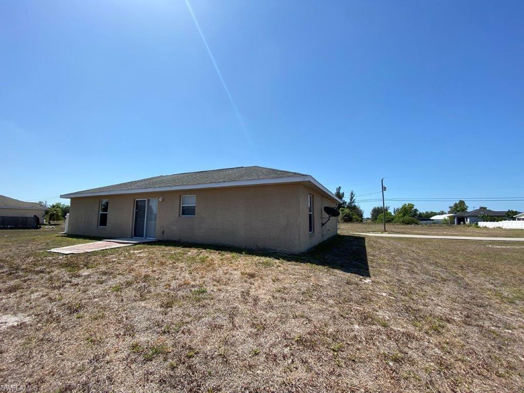 CAPE CORAL - Residential