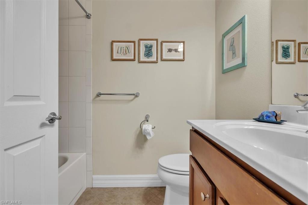 FAIRWAY COVE - Residential