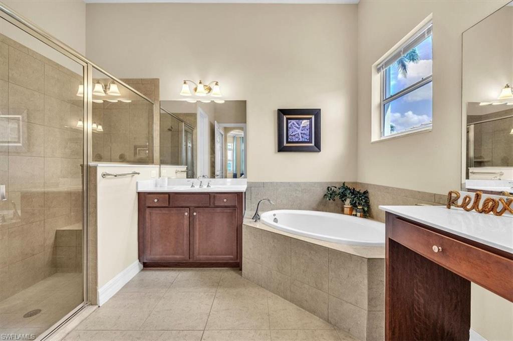 FAIRWAY COVE - Residential