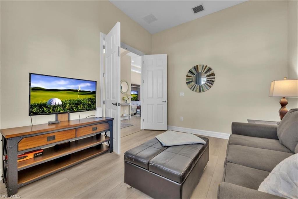 FAIRWAY COVE - Residential