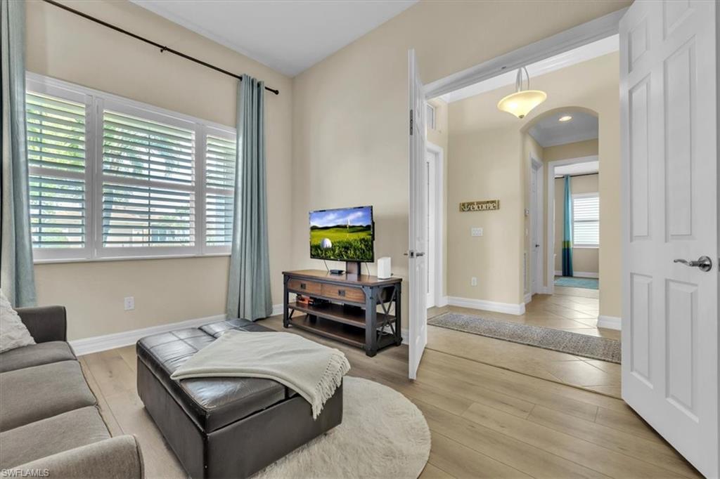 FAIRWAY COVE - Residential