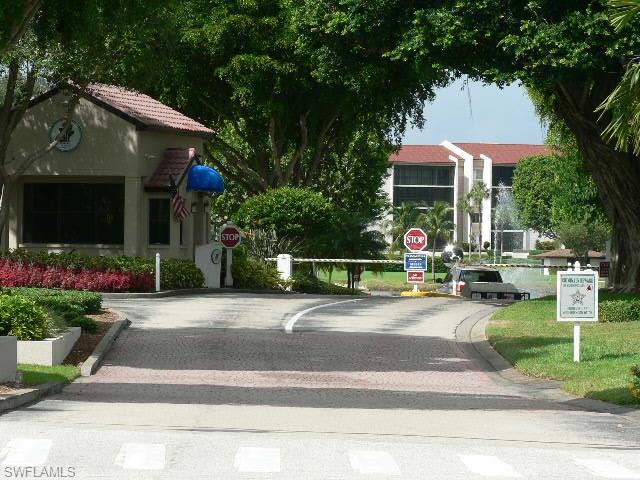 WINDJAMMER VILLAGE AT THE LAND - Residential