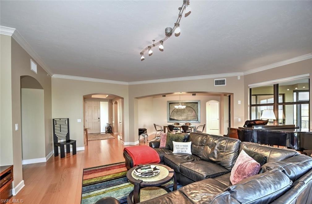 PALMAS DEL SOL - Residential