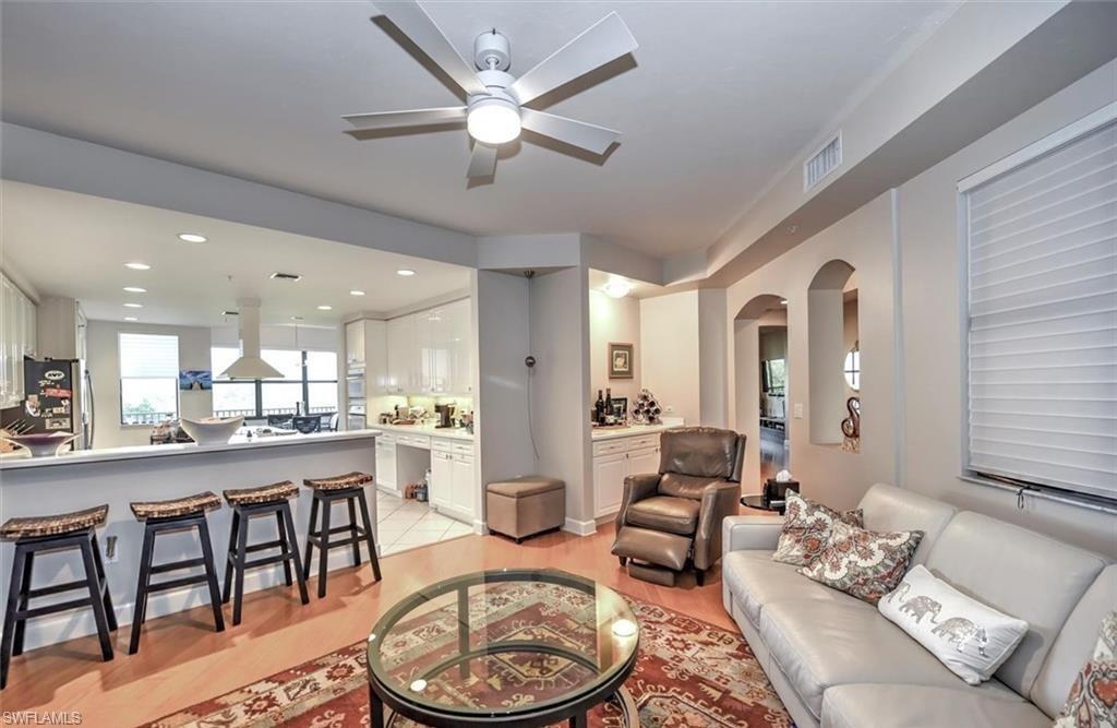 PALMAS DEL SOL - Residential