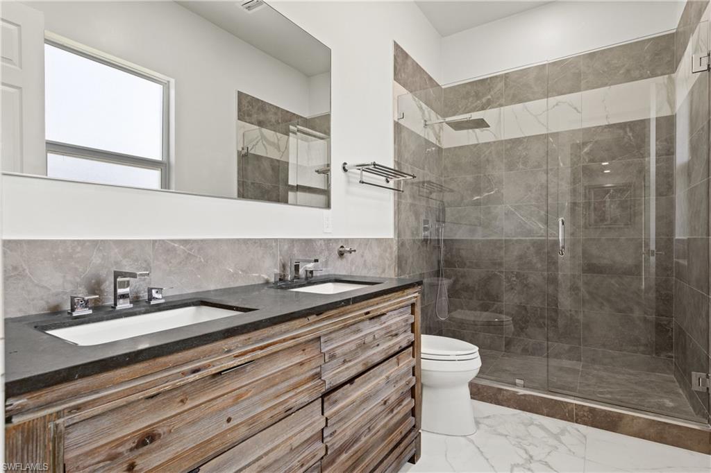 DEVONWOOD - Residential