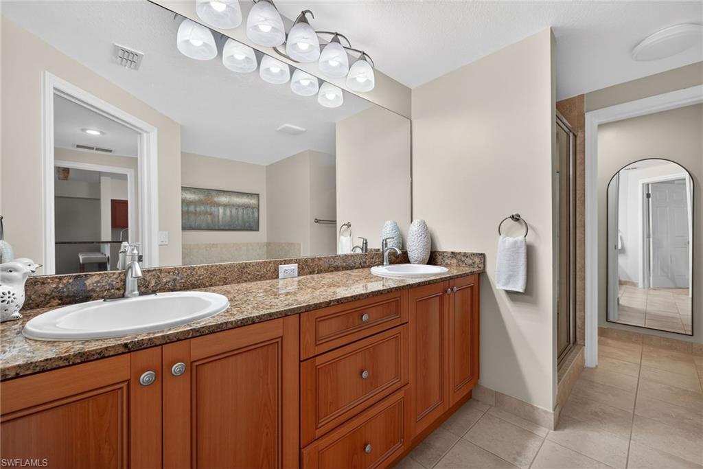 VILLAGIO - Residential