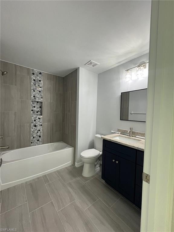 CHARLOTTE SHORES - Residential Lease