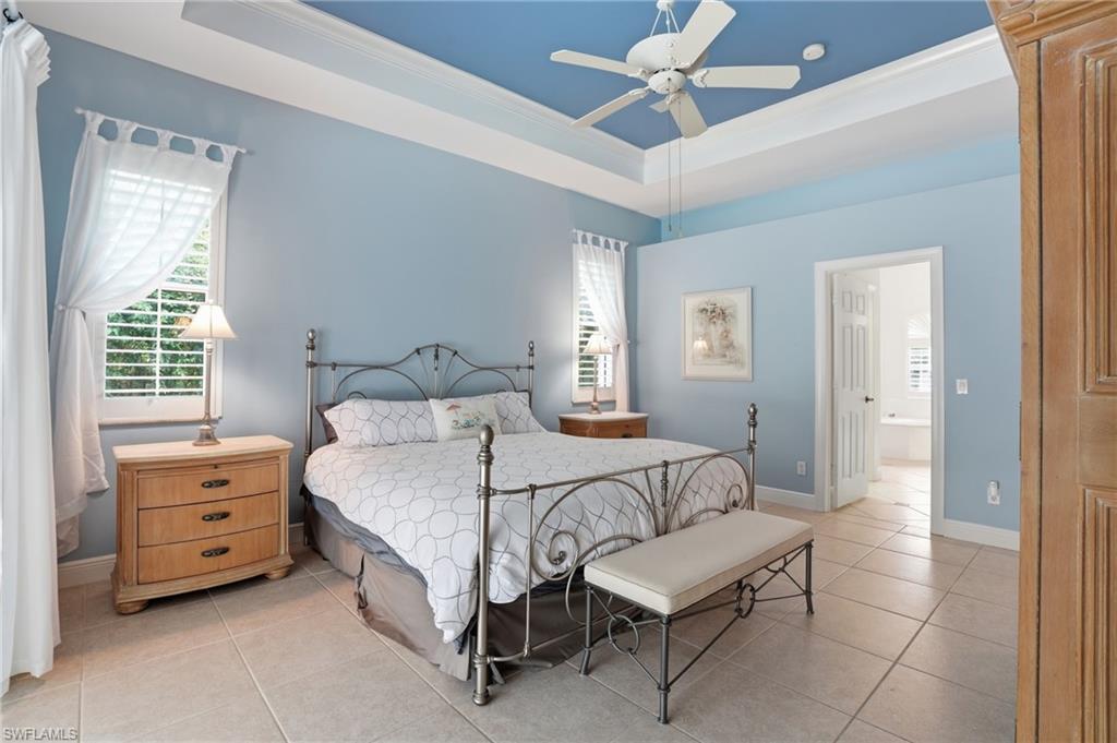 COLLIER WOODS - Residential