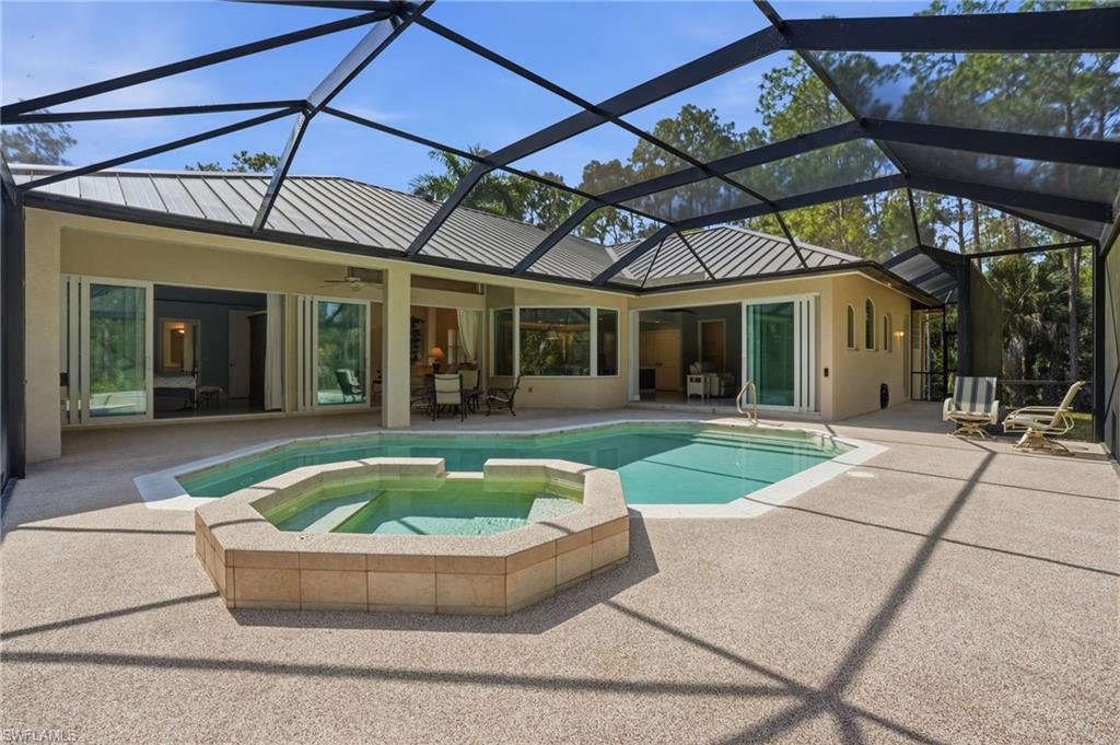 COLLIER WOODS - Residential