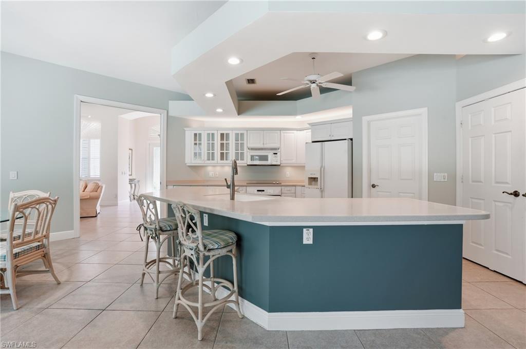 COLLIER WOODS - Residential