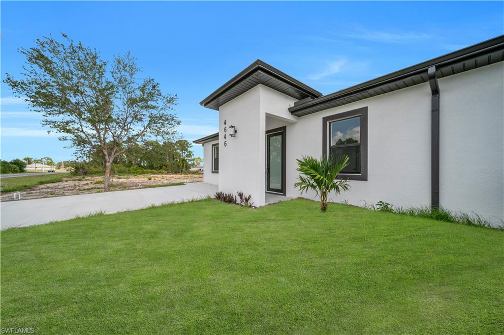 LEHIGH ACRES - Residential
