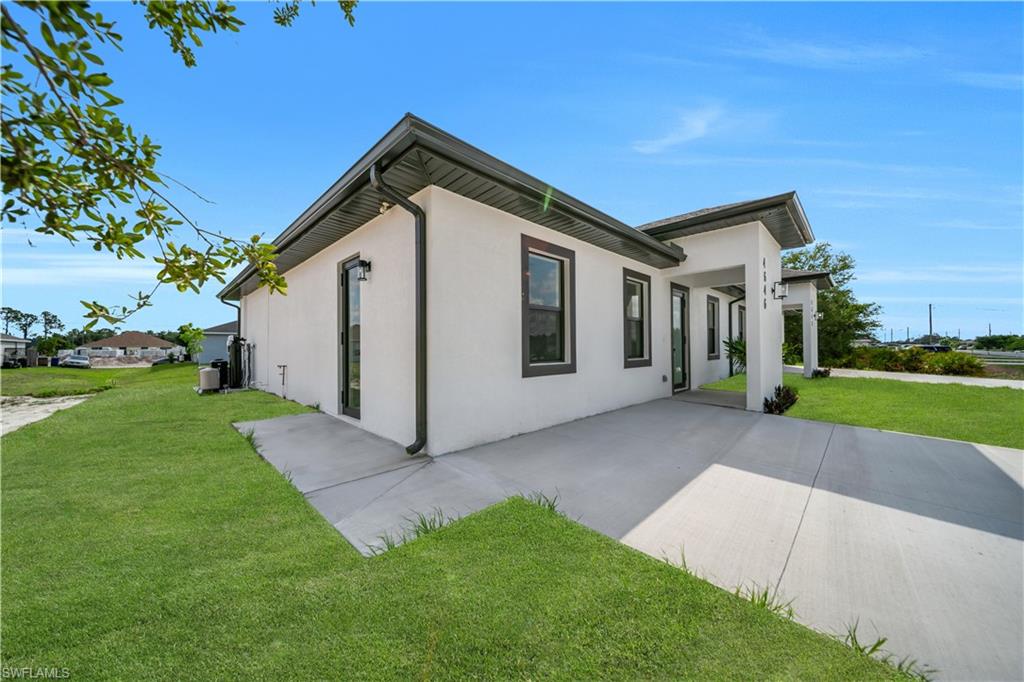 LEHIGH ACRES - Residential