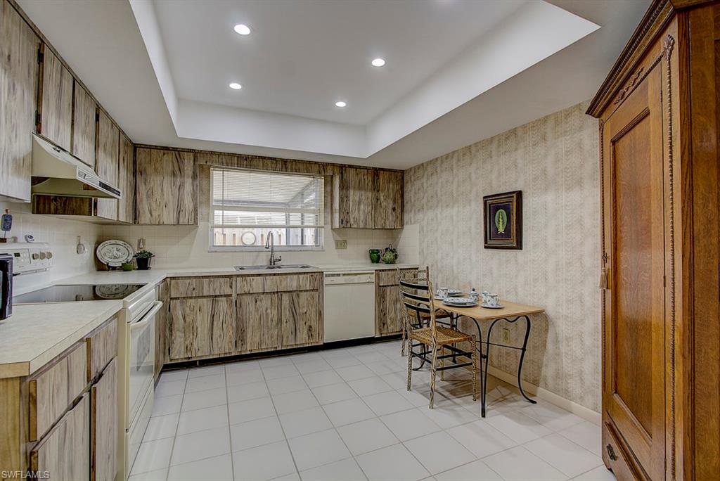 SOUTH POINT SUBD - Residential