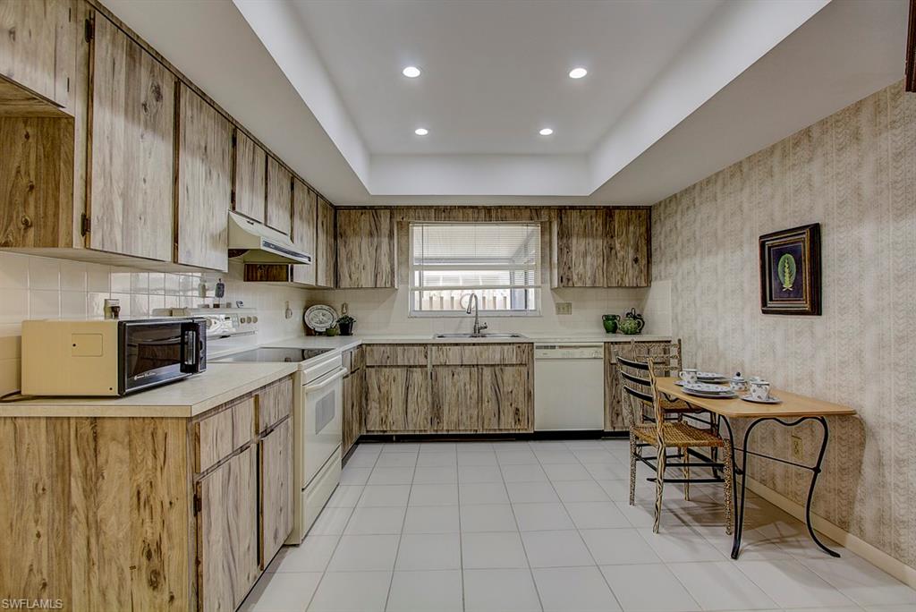 SOUTH POINT SUBD - Residential