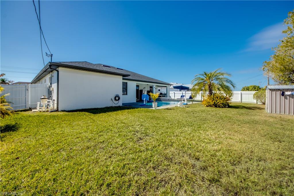 CAPE CORAL - Residential