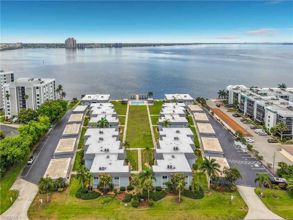 BAY HARBOR CLUB CONDO - Residential