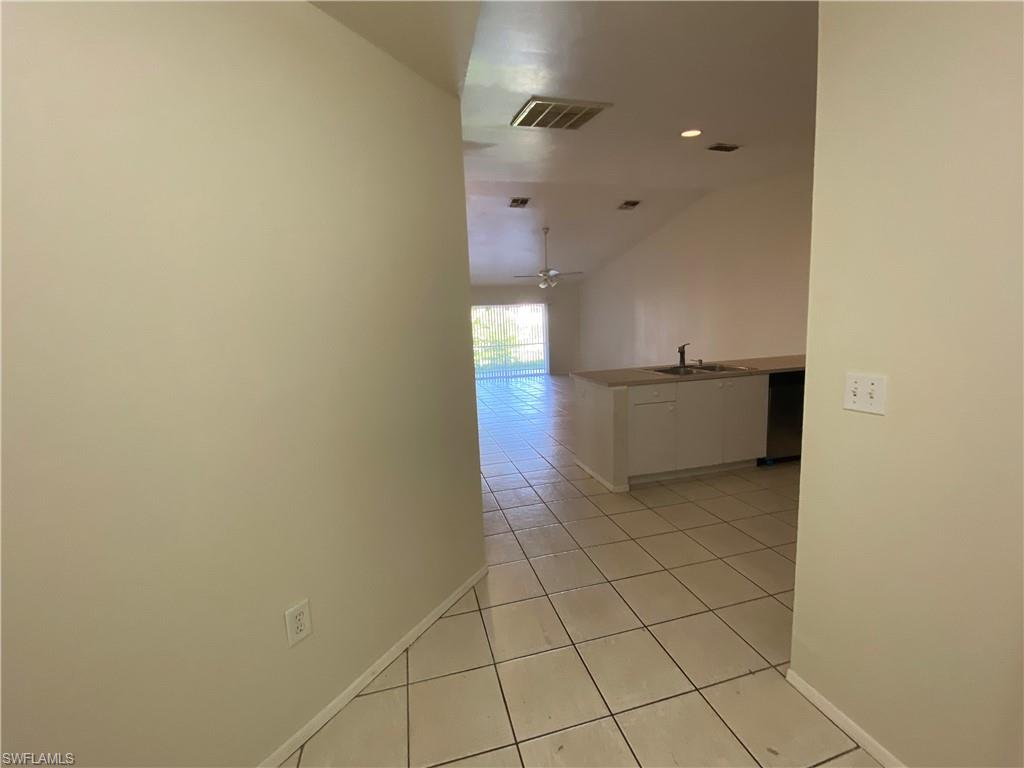 CAPE CORAL - Residential Lease