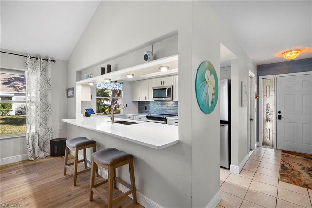 VILLAS AT FOUNTAIN LAKES - Residential