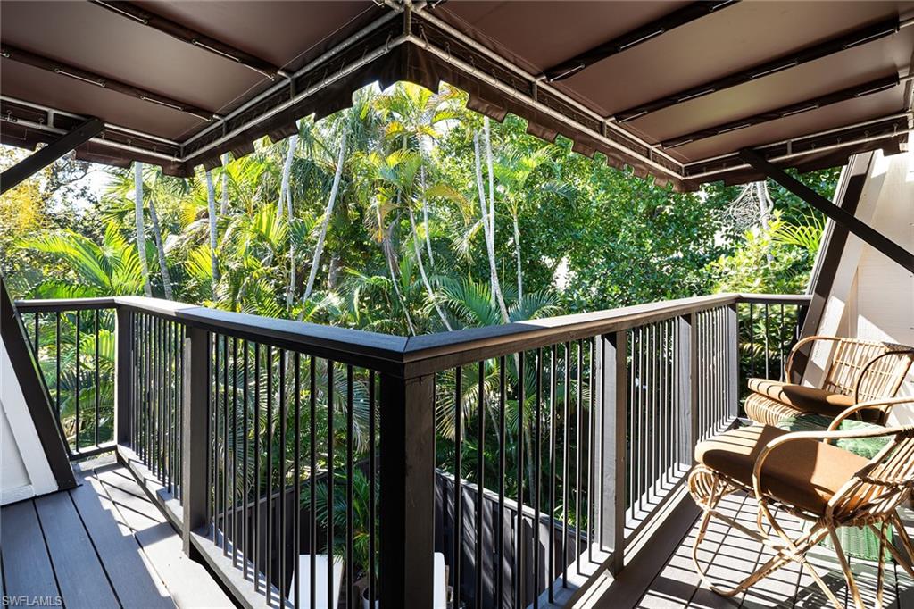 OLDE NAPLES VILLAS - Residential