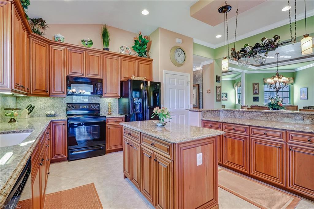 THE ENCLAVE - Residential