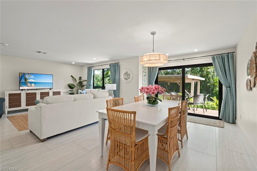 BLIND PASS CONDO - Residential