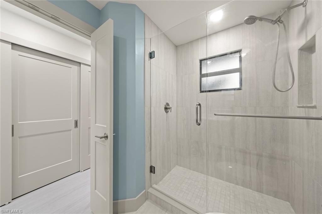 BLIND PASS CONDO - Residential