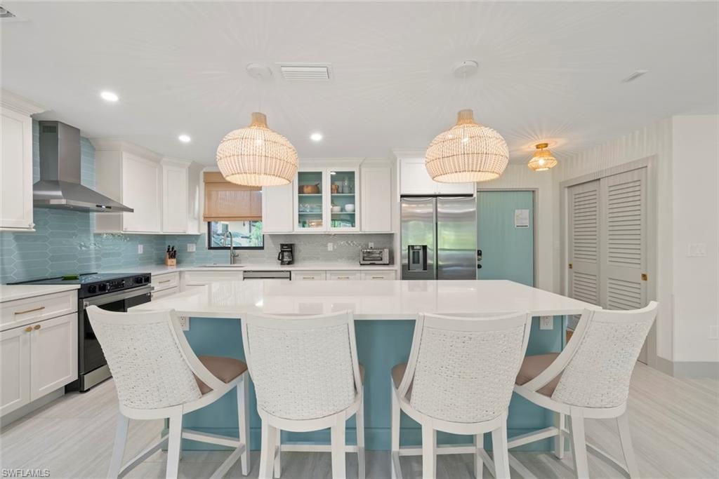 BLIND PASS CONDO - Residential