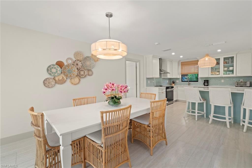 BLIND PASS CONDO - Residential