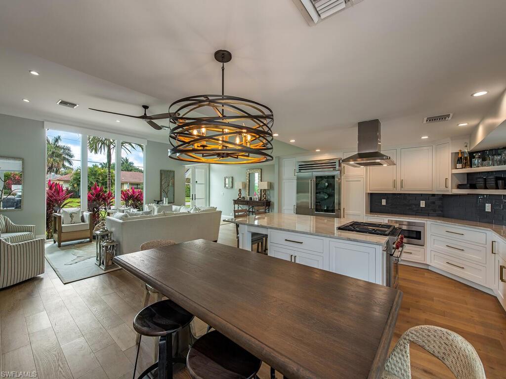 PARK SHORE - Residential