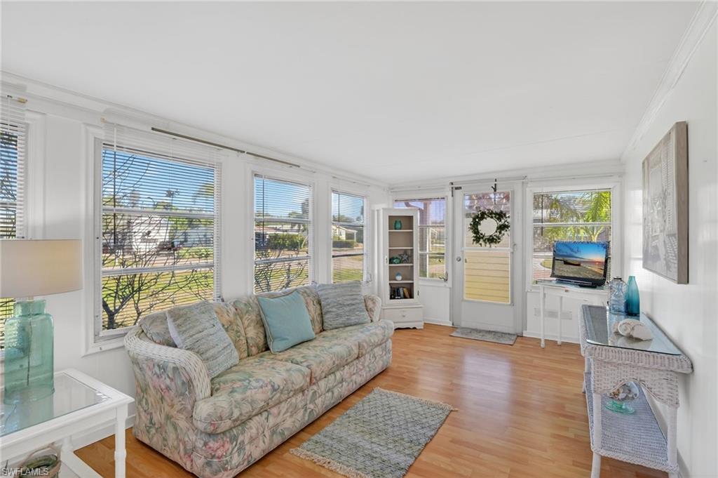 RIVERWOOD - Residential