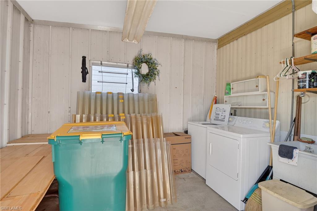 RIVERWOOD - Residential