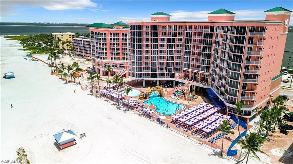 SANIBEL VIEW VILLAS - Residential