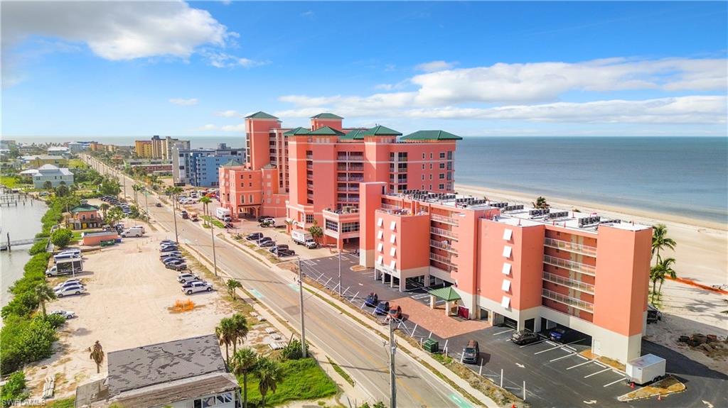 SANIBEL VIEW VILLAS - Residential