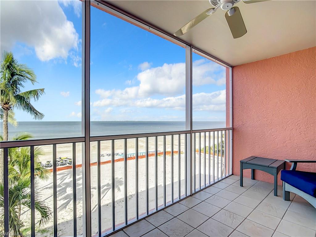 SANIBEL VIEW VILLAS - Residential