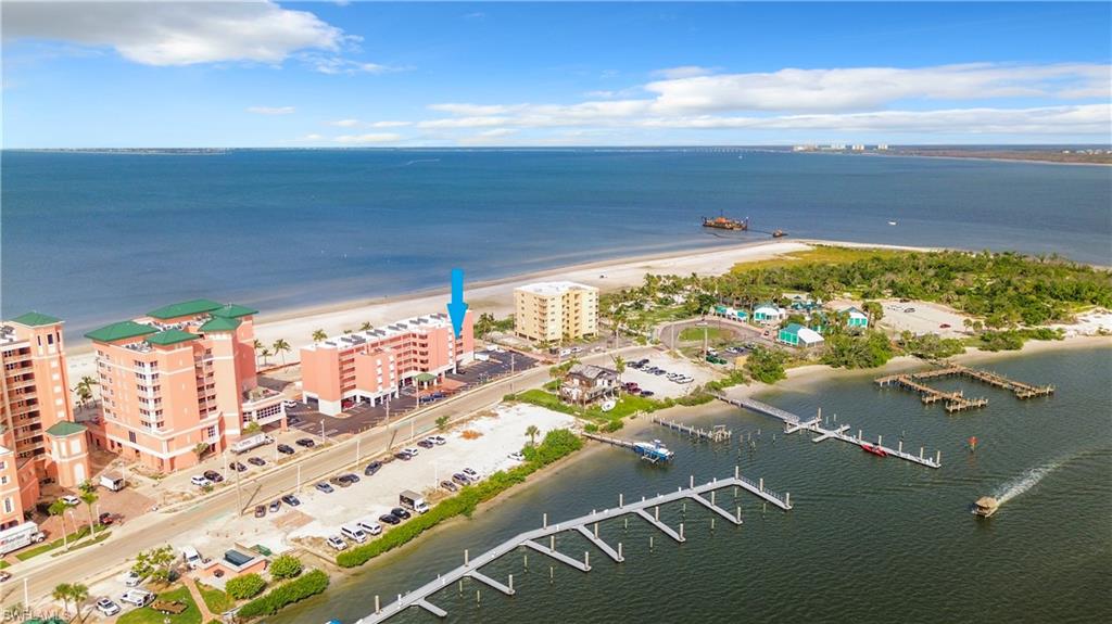 SANIBEL VIEW VILLAS - Residential