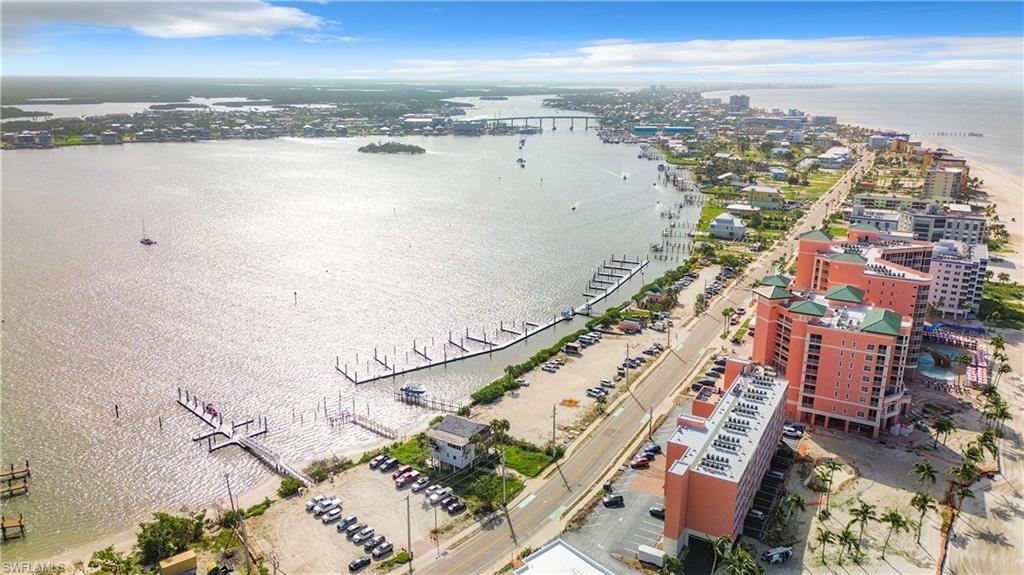 SANIBEL VIEW VILLAS - Residential