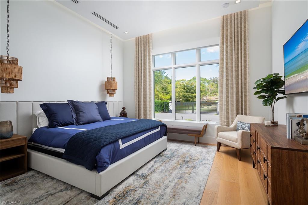 PINE RIDGE - Residential