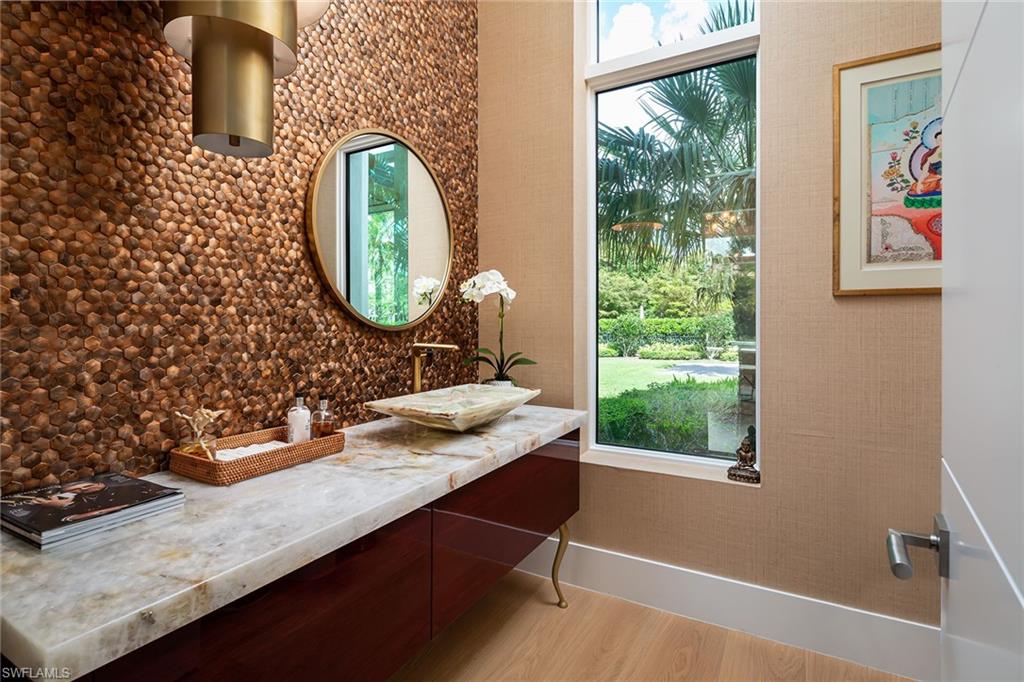 PINE RIDGE - Residential